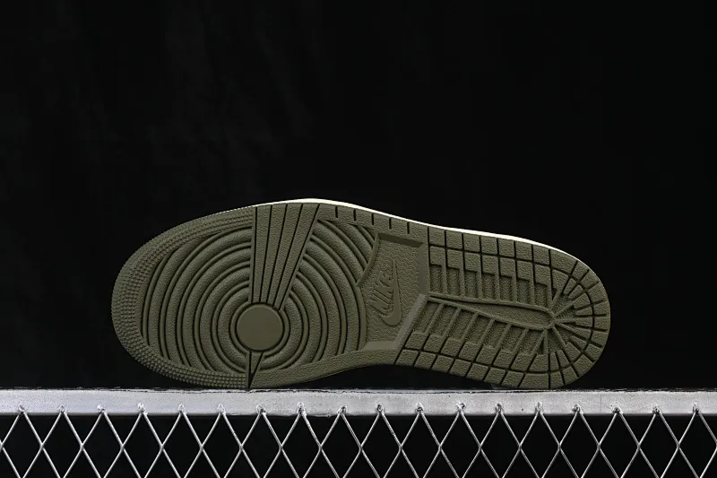 All categories Air Jordan Jordan series basketball shoes Air Jordan 1 Low ZG version Travis Scott x Air Jordan 1 Low OG AJ1 Joe 1 undercut low top full head layer DM7866-200